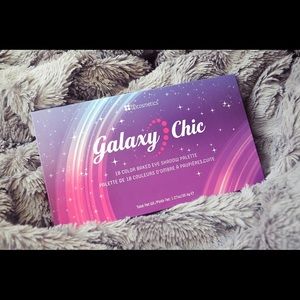 🎉SALE🎉 Bh Cosmetics Galaxy Chic palette